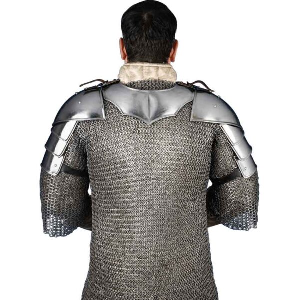 Brave Pauldrons - Polished