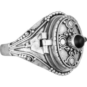 Oval Gothic Poison Ring