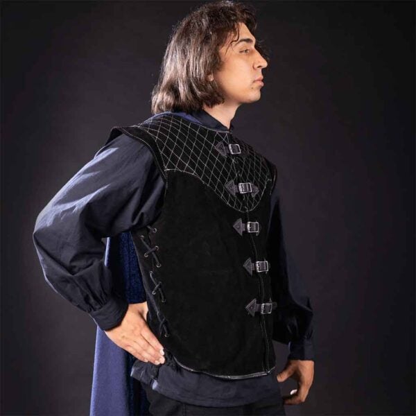 Ristridin Suede Vest