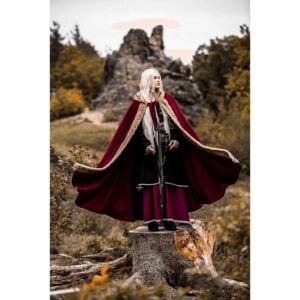 Fjell Faux Fur Trim Viking Cape - Red