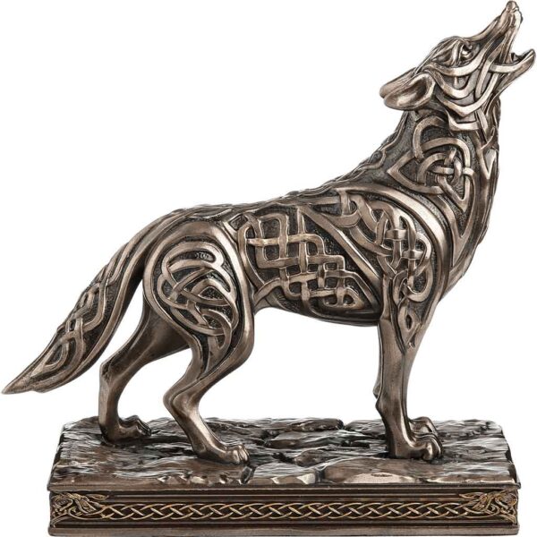 Celtic Howling Wolf Statue