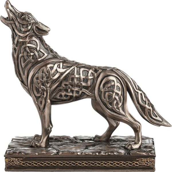 Celtic Howling Wolf Statue
